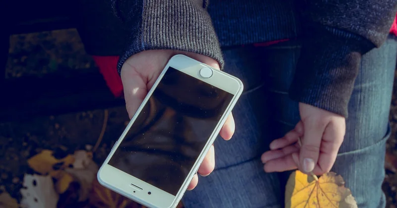 Best budget 5G smartphones for students under $500